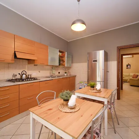 Bed & Breakfast Midnight In Vatican Rome